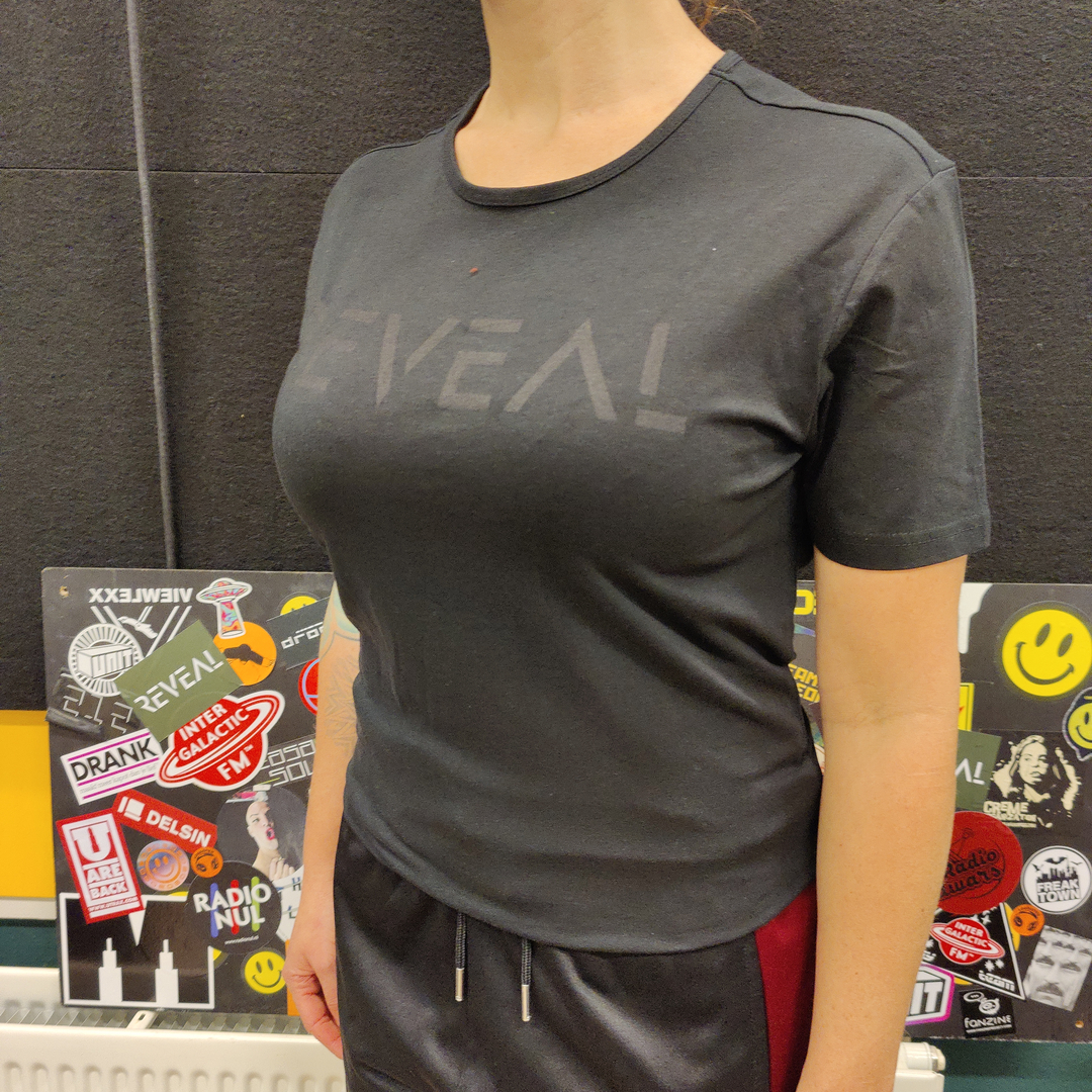 T-shirt unisex black on black